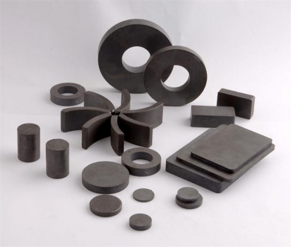 Ímã de Ferrite Ø15 x 6 mm anisotrópico